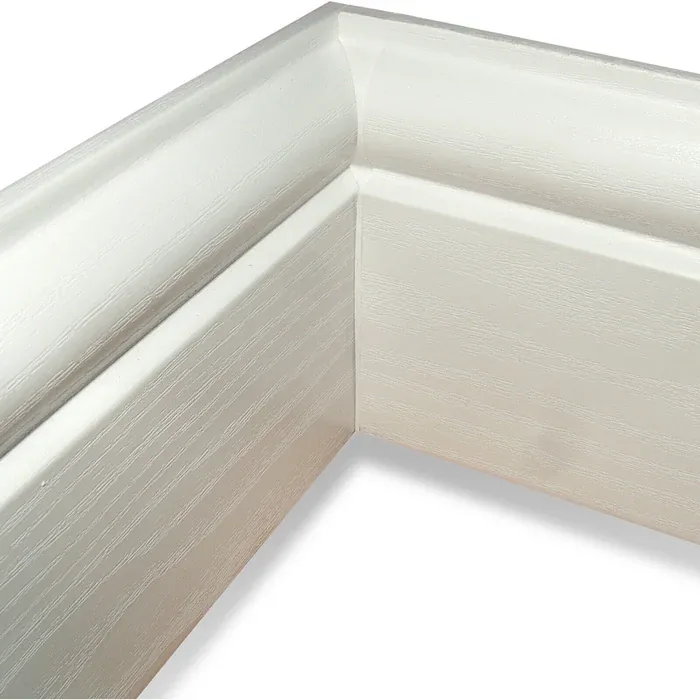 Deeplas- 90° Int Corner for 100 Ogee Skirt English